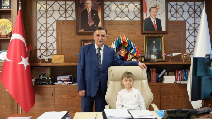 Anaokulu Öğrencileri GTÜ Rektörlük Makamını Devraldı